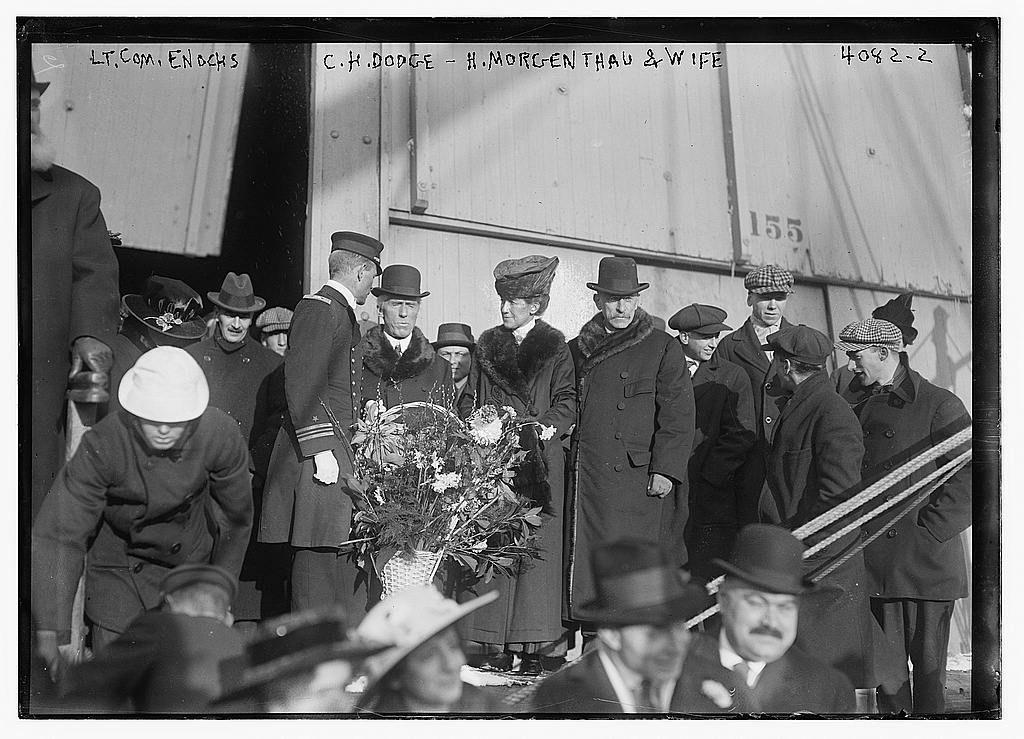 Lt. Com. Enochs, C.H. Dodge, H. Morgenthau & wife