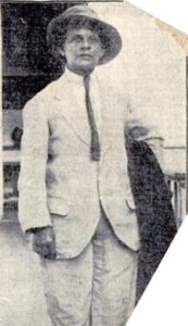 Photo of Luisa Capetillo in men's clothing, circa 1919.